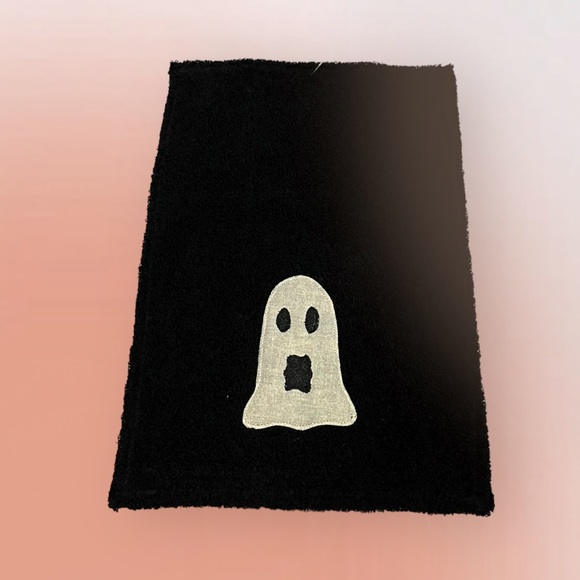 Lot/2 Handmade Halloween Hand Towels - Picture 5 of 14